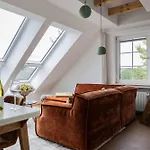 Daire Maisonette-wohnung Mit See-& Bergblick, Sauna Winterberg
