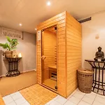 Maisonette-wohnung Mit See-& Bergblick, Sauna Daire *