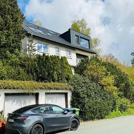 Maisonette-wohnung Mit See-& Bergblick, Sauna * Winterberg